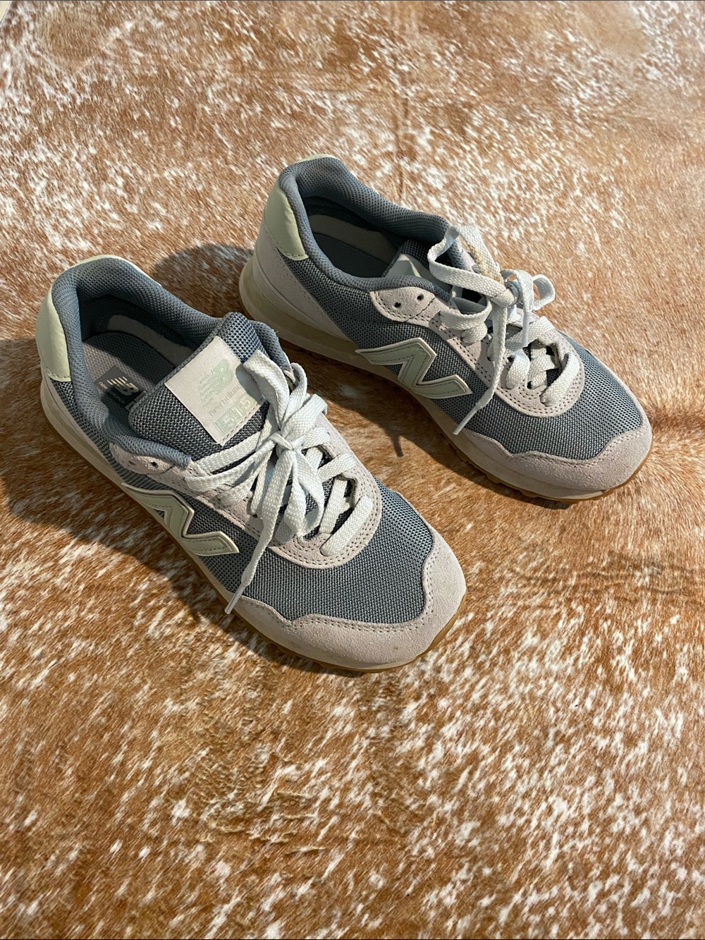 New Balance Gray and Cream Retro Runner Sneakers size 7.5